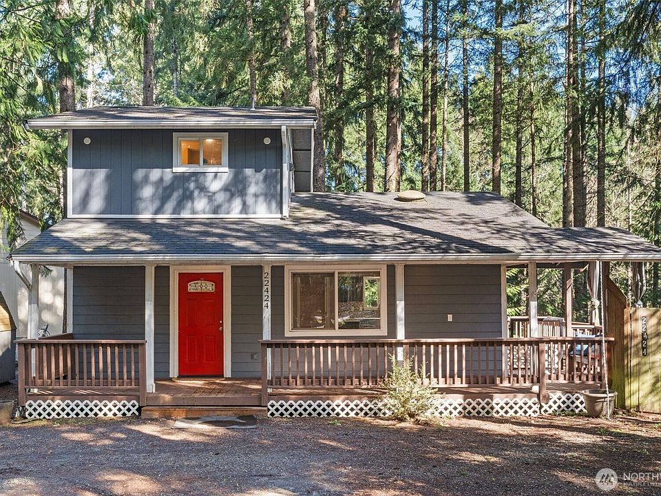 1st image of 22424 Bluewater Drive SE