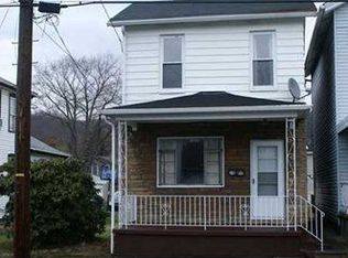 1502 5th Ave, Beaver Falls, PA 15010