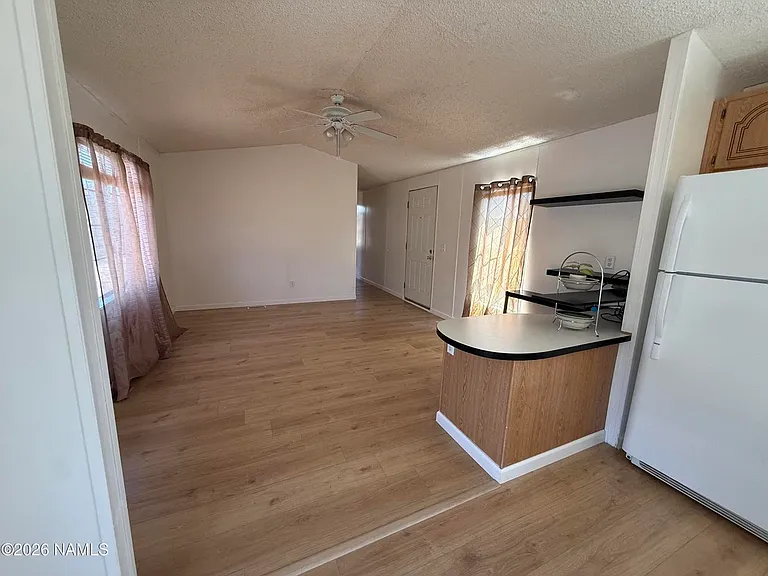 1159 W Foothills Dr — Photo 6