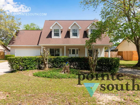 211 Natures Trail Ct NW, Fort Walton Beach, FL 32548