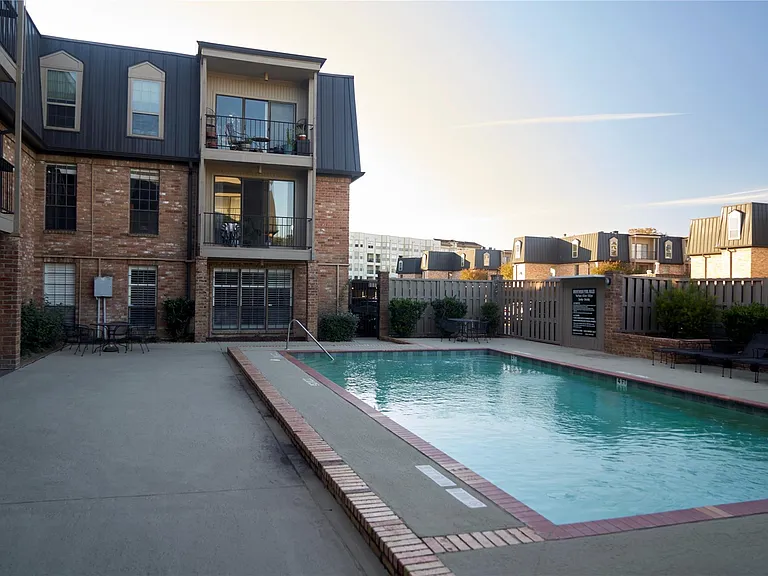 2400 N Braeswood Blvd #336 — Photo 28