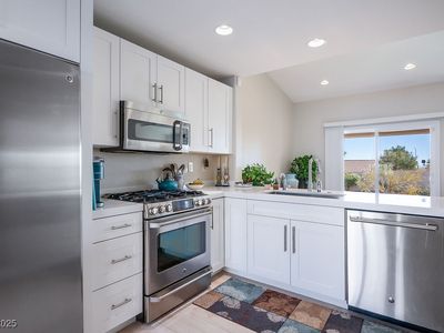 2620 Deer Lake St, Las Vegas, NV, 89134