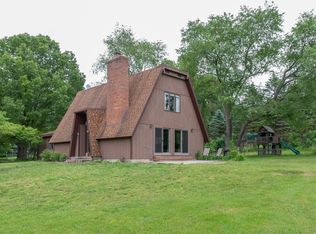 986 N Washington Rd, Lowell, MI 49331