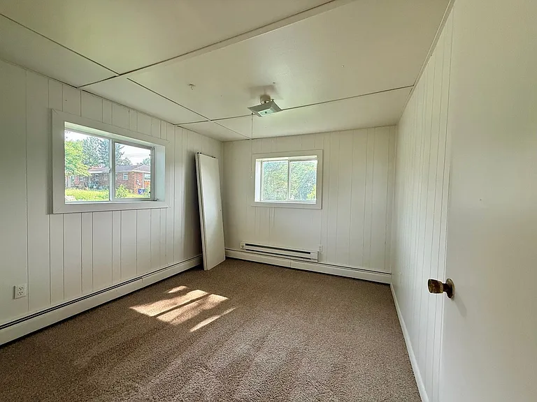 4214 Elizabethtown Rd — Photo 5