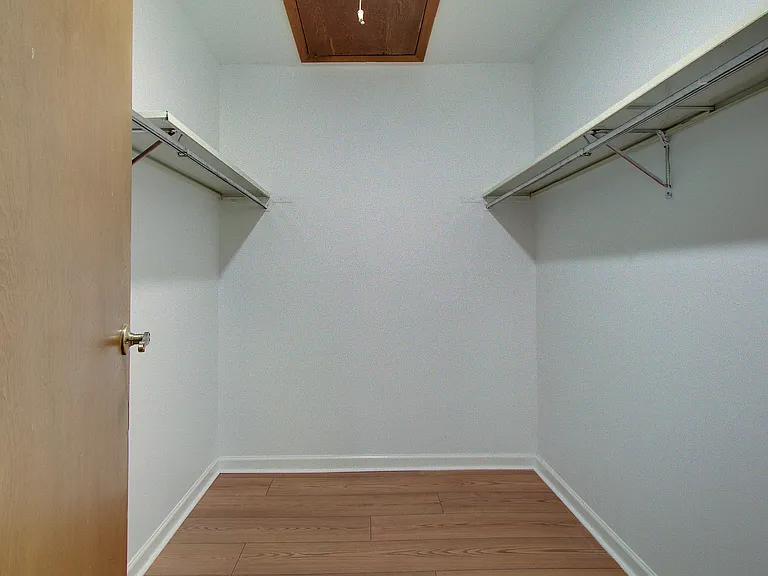 1655 Southbend Dr — Photo 21