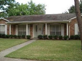 6107 Rutherglenn Dr, Houston, TX 77096