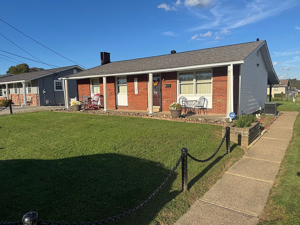 1st image of 417 Mutich St