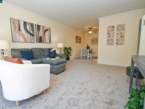 1699 Laguna St APT 305, Concord, CA 94520