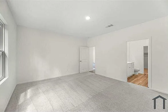 4925 McCoy Dr — Photo 16