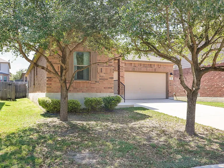 903 Spello Cir — Photo 14