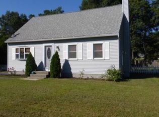 23 Peloquin Dr, Easthampton, MA 01027