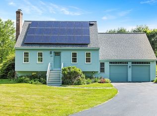 10 Farm Rd, Stow, MA 01775