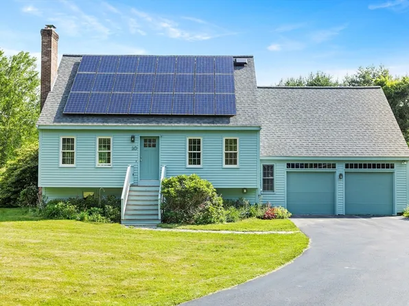 10 Farm Rd, Stow, MA 01775