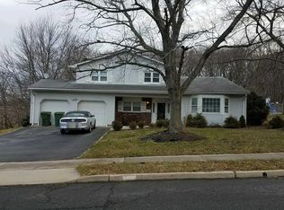 1 Fielek Ter, Parlin, NJ 08859