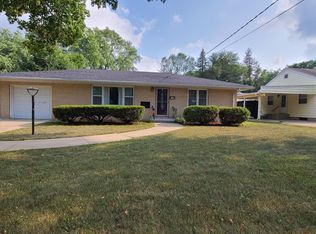 1216 Arthur Ave, Rockford, IL