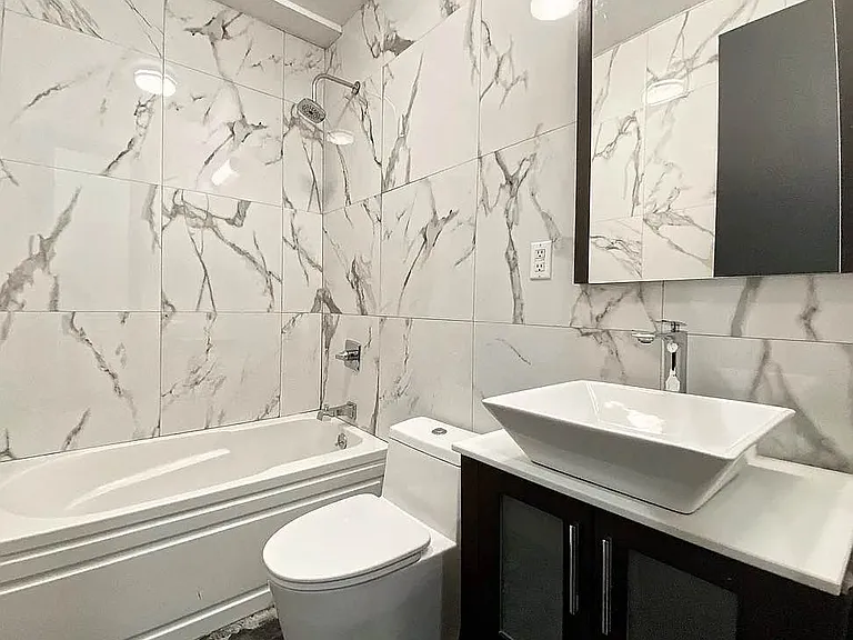 756 Putnam Ave #3 — Photo 6