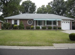1236 Darding Dr, Saint Louis, MO