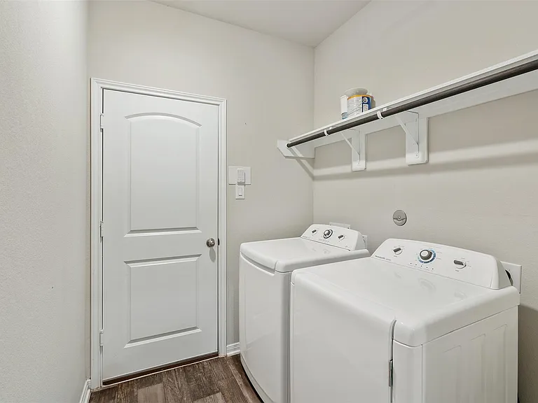 5126 Chester Springs Ln — Photo 21