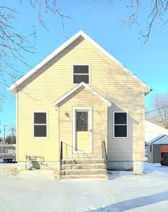 204 W 5th Ave, Lakefield, MN, 56150