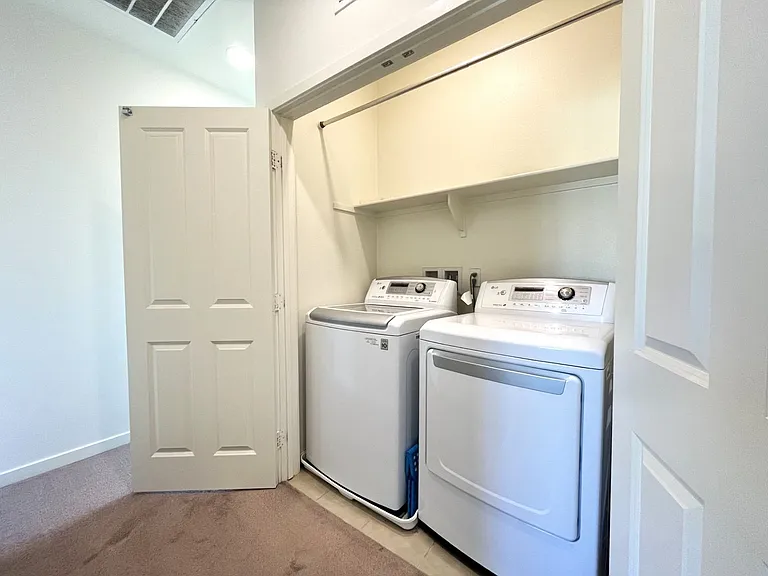 3105 Marigold Cir — Photo 31