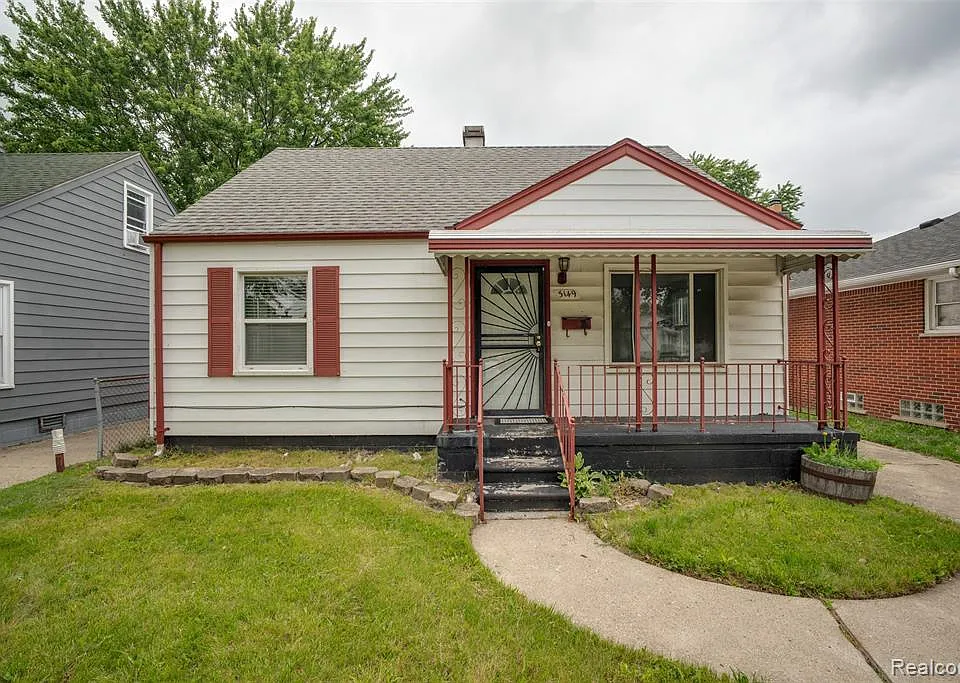 3149 Poplar Ave