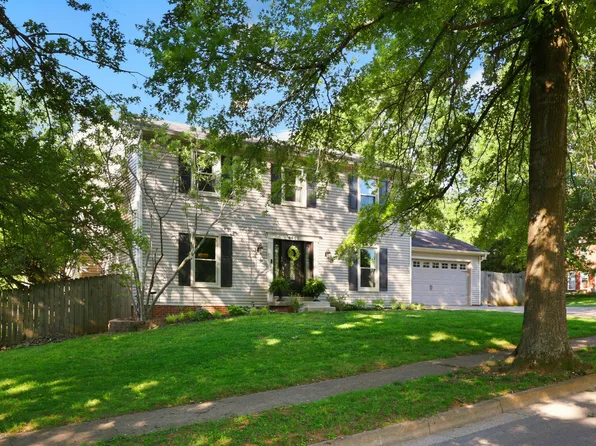 4801 Spring Creek Cir, Lexington, KY 40515