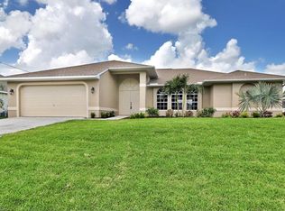 1809 SW 28th Ln, Cape Coral, FL 33914