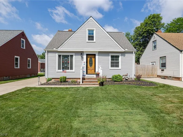 4576 Bentwood Dr, Brooklyn, OH 44144