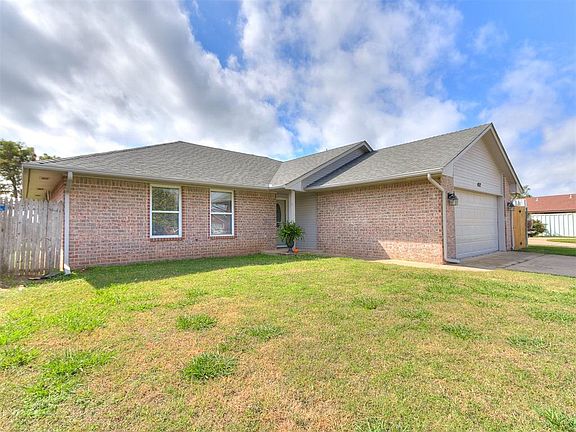 4th image of 4812 Bismarc Dr