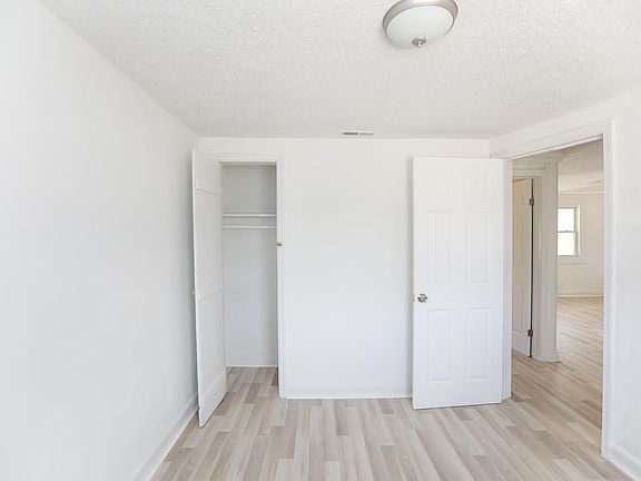 3rd image of 1276 W Ocean View Ave #2