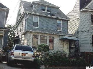 4260 79th St, Elmhurst, NY 11373