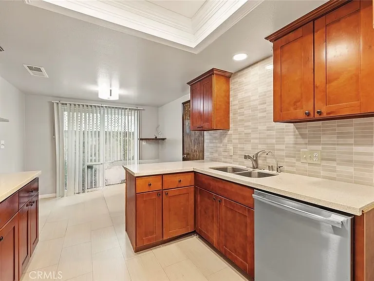 317 E Duarte Rd #4 — Photo 7