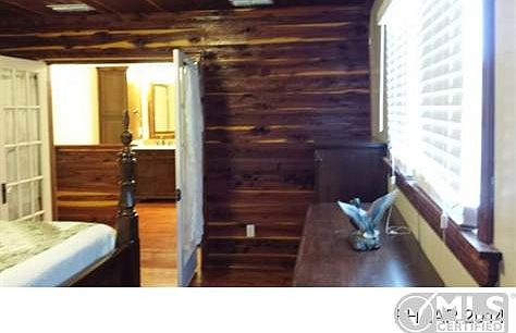 2nd image of 541 E Brooks Dr
