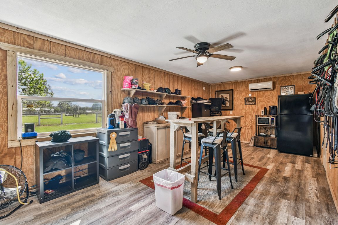 next background image