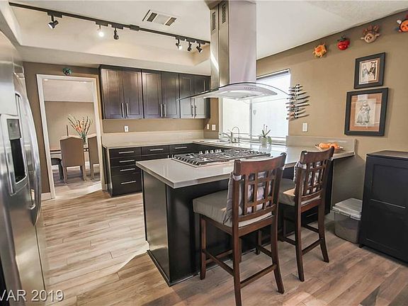 3rd image of 6147 Obannon Dr