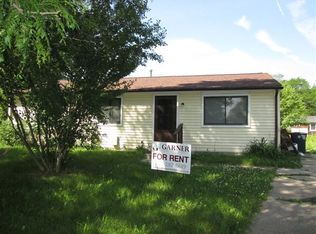 13 Metroview Ct, Ann Arbor, MI 48108