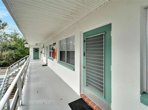 5850 21ST STREET N #18, ST PETERSBURG, FL 33714