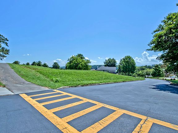 3rd image of 120 Pineberry Dr Lot 361R