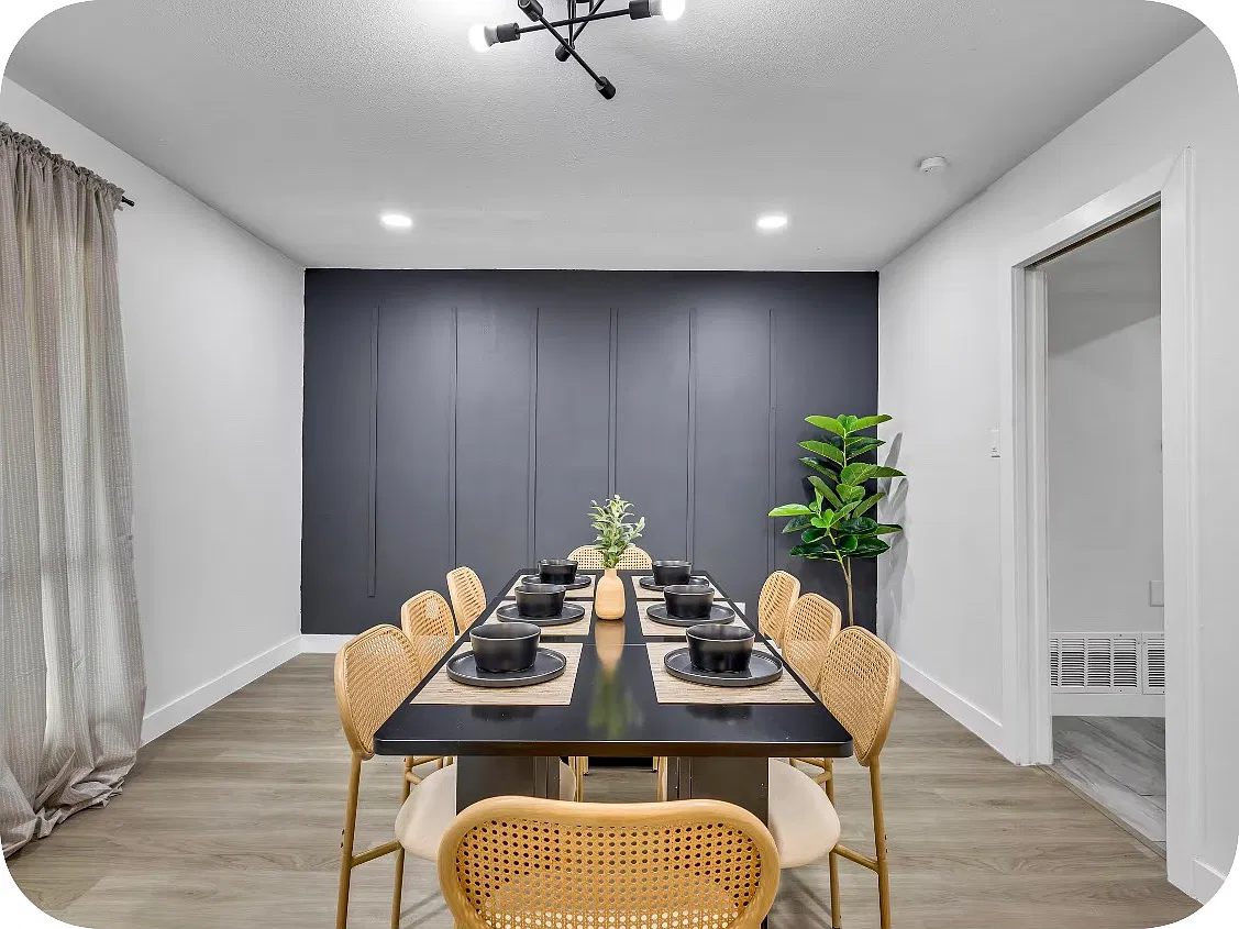 4 bed, 2.5 bath, 2182 sqft, $3,200 — Photo 3