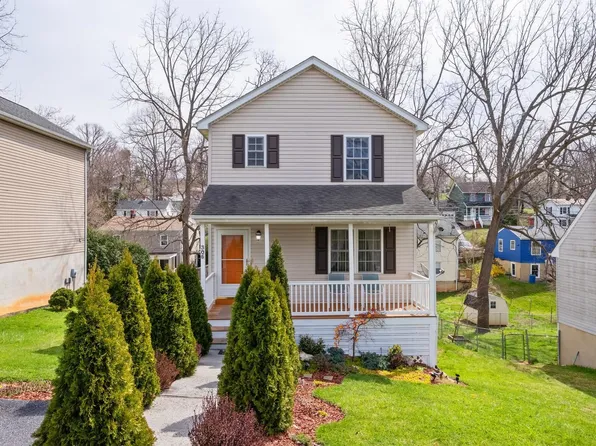 305 Hamrick St, Staunton, VA 24401