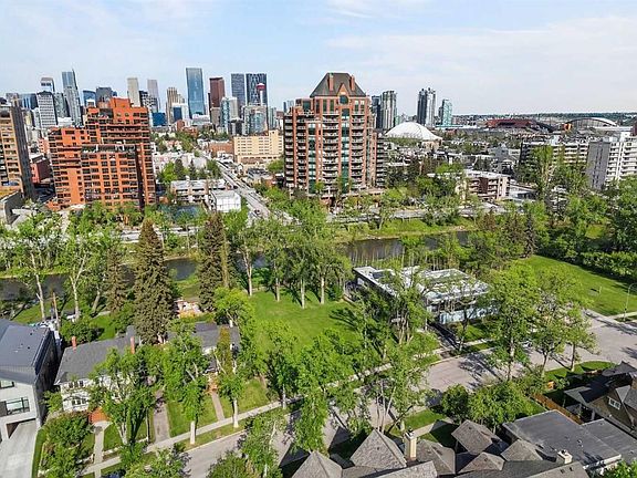 4th image of 312 Roxboro Rd SW