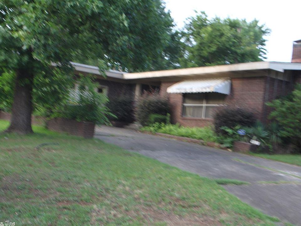 1st image of 5700 Meadowbrook Ln