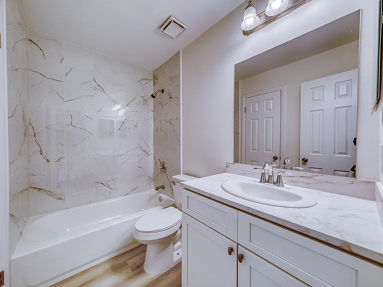 283 Gardner Ln #F — Photo 10