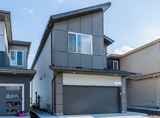 3027 200th St NW, Edmonton, AB