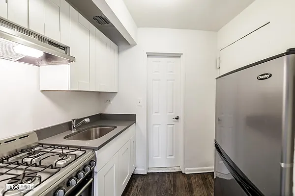 Rented by Citi Habitats | media 5