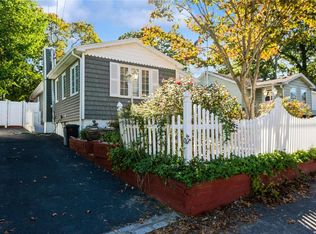 90 Eastview Rd, Ronkonkoma, NY 11779