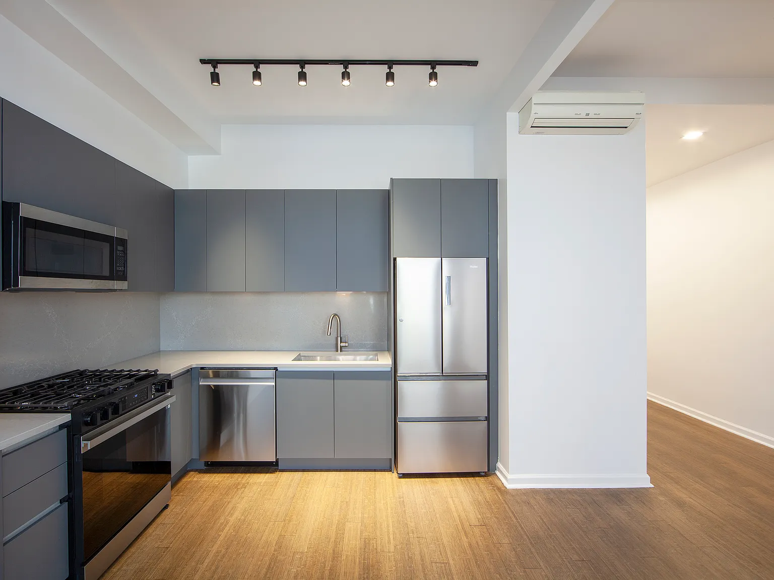 148 North 10th Street — Photo 2