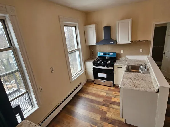 126 Monticello Ave APT 2, Jersey City, NJ 07304