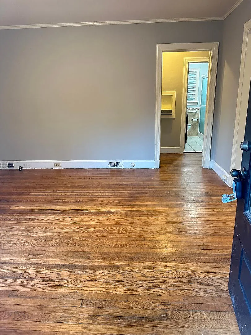 1517 N Roxboro St — Photo 1