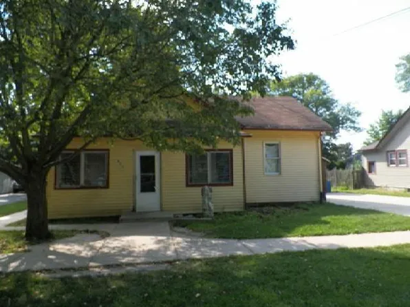 600 N Howard St, Harvard, IL 60033